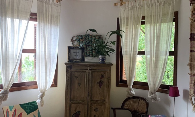 Campos do Jordao Ski Chalet | Charming chalet in a condominium in the middle of nature.