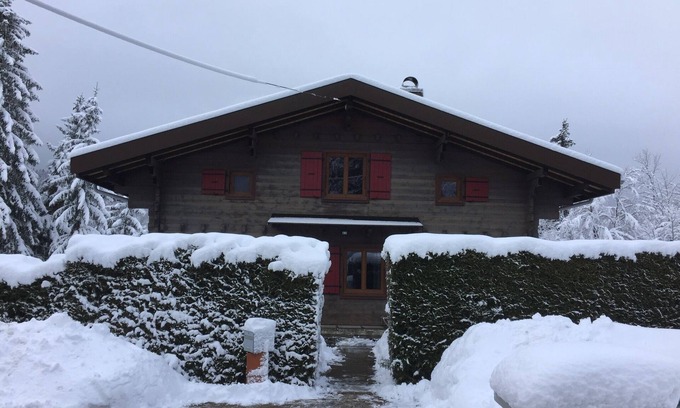 Bois-d'Amont Ski Chalet | Charming chalet les rousses Bois dUpstream