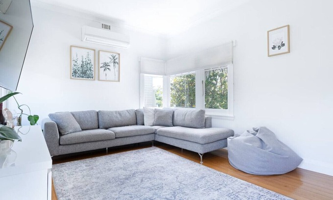 East Launceston House | Charming Character Home