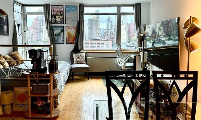 Upper East Side Condo | Charming & Chic apartment in Upper East Side, Manhattan, NYC
