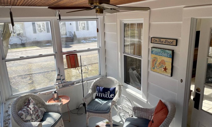 Lakeside House | Charming Cottage within the gates of Lakeside Chautauqua!