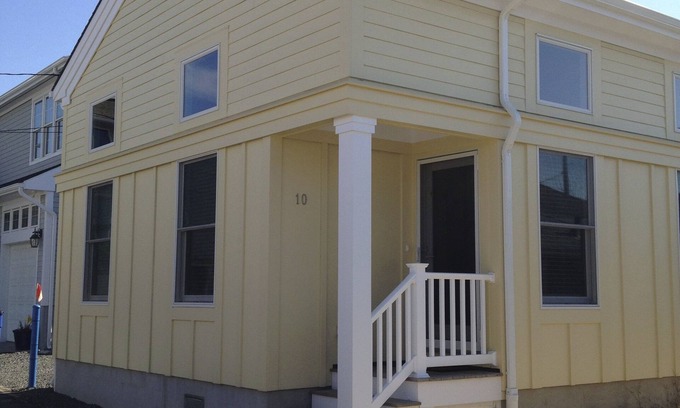 Point Pleasant Beach House | CHARMING, COMFORTABLE, CLEAN, NON-SMOKING BEACH HOUSE