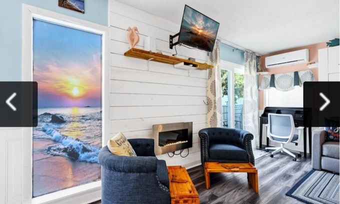 Ocean Ridge Cottage | CHARMING COASTAL COTTAGE, SWIMMING, OFFSHORE FISHING, TURTLE TOURS, GOLF, BIKING