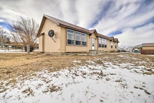 Cody House | Charming Cody Vacation Home with Mtn Views!