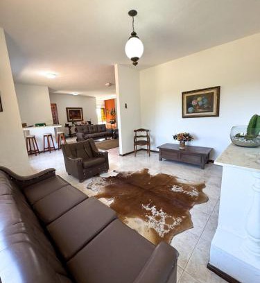 Conselheiro Lafaiete House | Charming Colonial Countryside Home with Wifi