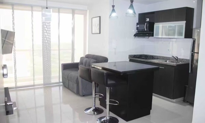Riomar Condo | Charming condo with AC in vibrant Barranquilla