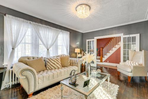 Waterbury House | Charming Connecticut Retreat Near Museums and Hiking