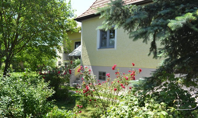 Deutschkreutz House | Charming cottage in Blaufränkischland, starting point for many activities