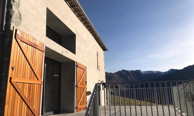 Sarrance House | Charming cottage at the top of Col d'Ichère