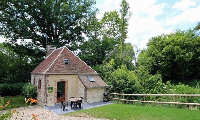 Marchainville Cottage | Charming Cottage with Terrace, Amenities, and Nearby Fishing Pond in Longny's Forest
