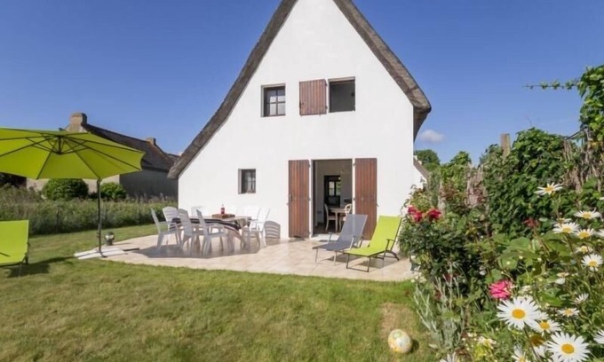 Saint-Joachim Cottage | Charming Cottage with Fireplace, Terraces & Baby Facilities in Brière Natural Park