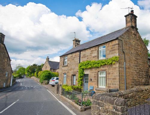Tansley House | Charming Cottage Near Peak District & Chatsworth