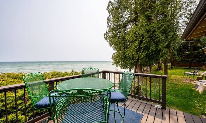 Sister Bay Cottage | Charming Cottage On The Shore Of Lake Michigan!
