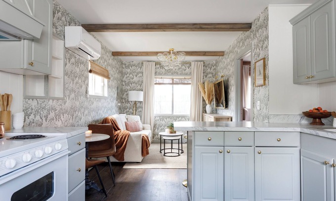Boise Bench House | Charming Cottage on the Boise Bench. Minutes from downtown, BSU & the airport.