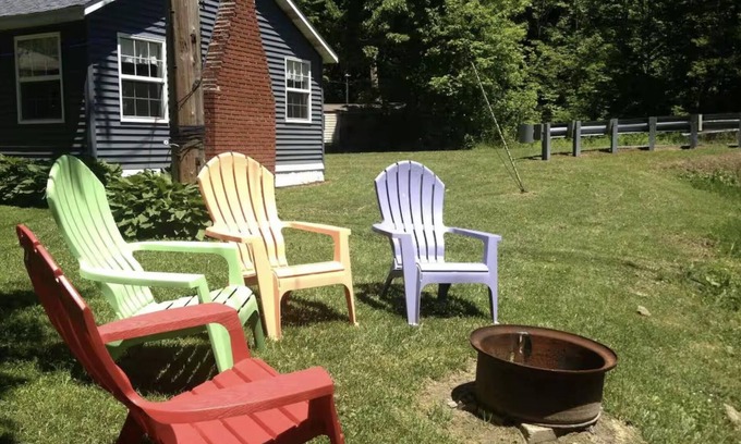 Canadohta Lake Cottage | Charming cottage at Canadohta Lake