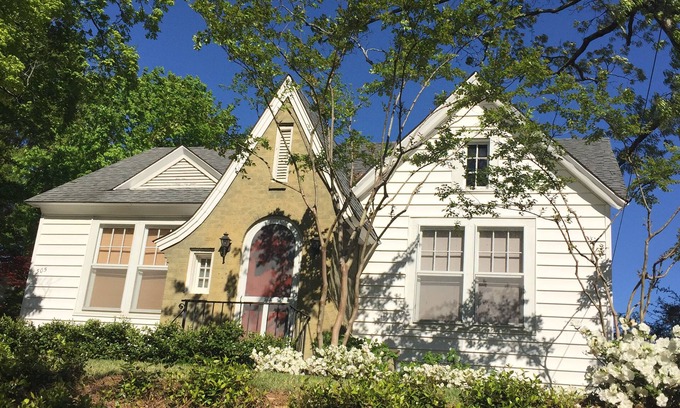 Oxford Cottage | Charming Cottage Walking Distance from Square and Campus