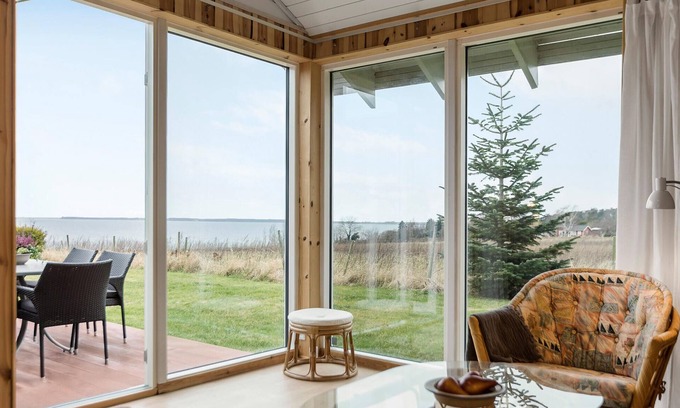 Olsted House | Charming cottage with a view of the fjord.
