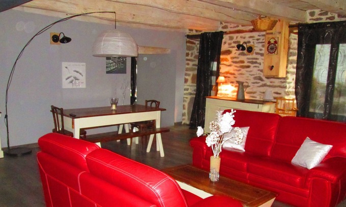 Auzers House | Charming cottage with pool, sauna, jacuzzi, Salers, Puy Mary