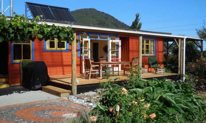 West Coast Cottage | Charming Country Cottage