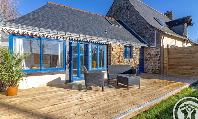 Ombree d'Anjo Cottage | Charming Country Cottage with Terrace, Wood Stove, and Nearby Outdoor Activities