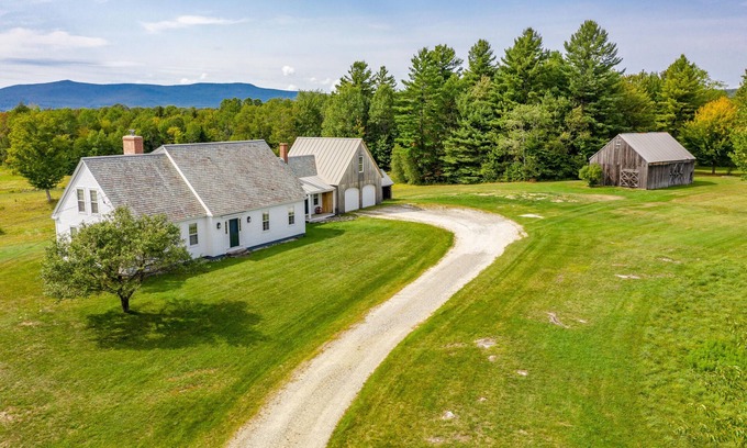 Landgrove House | Charming country home & private retreat in the foothills of VT Green Mountains.