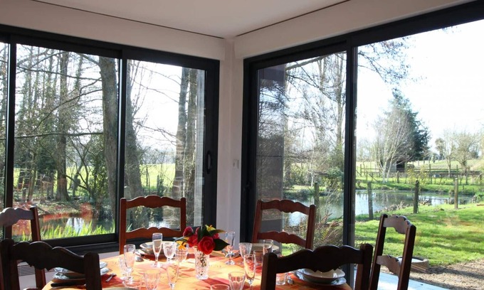 Saint-Martin-des-Champs Cottage | Charming Country House Near Avranches with Garden, BBQ, and Modern Amenities