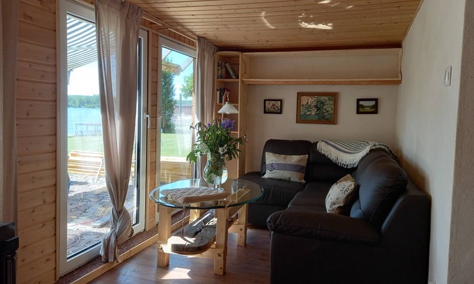 Teupitz Apartment | Charming country house on the lake