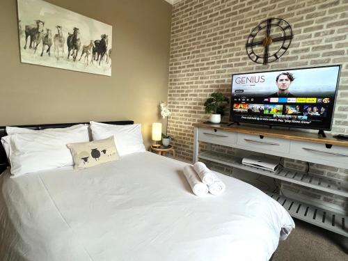 Llanfairfechan Apartment | Charming, Cozy Apartment, 2 mins from the Beach