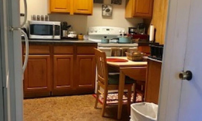 Indian River Estates Cottage | Charming Cozy Cottage Near Downtown