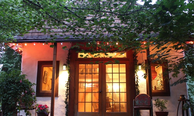 Damascus Cottage | Charming cozy cottage secluded in private woods in great close in location.
