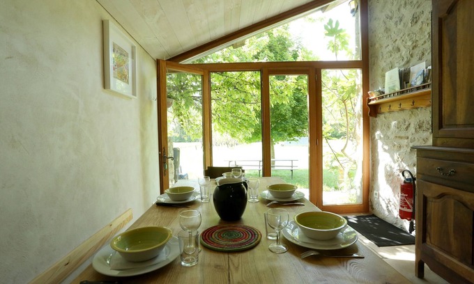 Orpierre House | Charming detached house with garden and lavender (Moulin, lower house