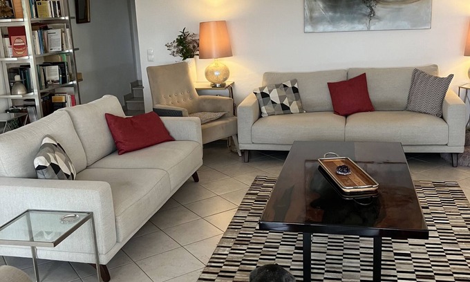 Espiche House | Charming detached house near the sea