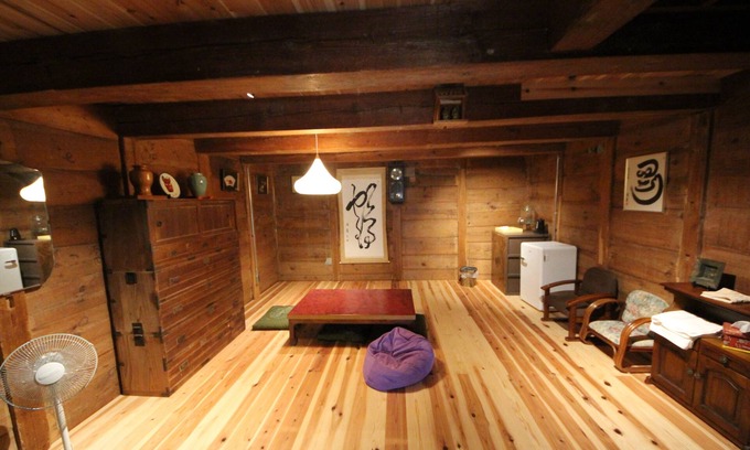 Toei Bed & Breakfast | Charming Dining & Breakfast in Toei with AC, WiFi