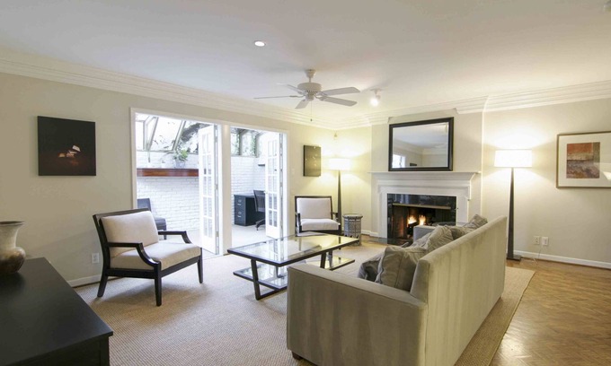 Tarrytown House | Charming, dog-friendly townhouse w/private gas grill, patio, & near downtown