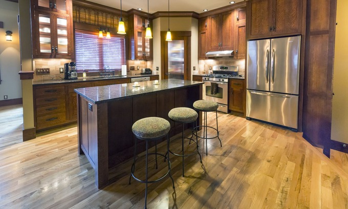 Frankfort Condo | Charming Downtown Frankfort Condo overlooking Betsie Bay