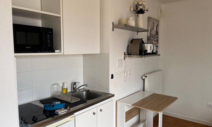Le Perreux-sur-Marne Apartment | Charming, fully-equipped 25 m2 studio
