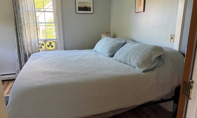Montpelier House | Charming, family-friendly 3-bedroom house in the smallest Capitol City.