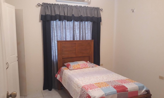 Arima House | Charming family home in a serene gated community of The Crossings