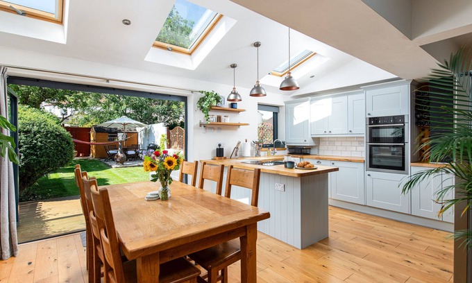 Horfield House | Charming Family Home with Stoves and Garden