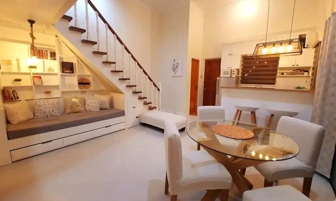 Silang Junction South Villa | Charming Family Suite Near Popular Places