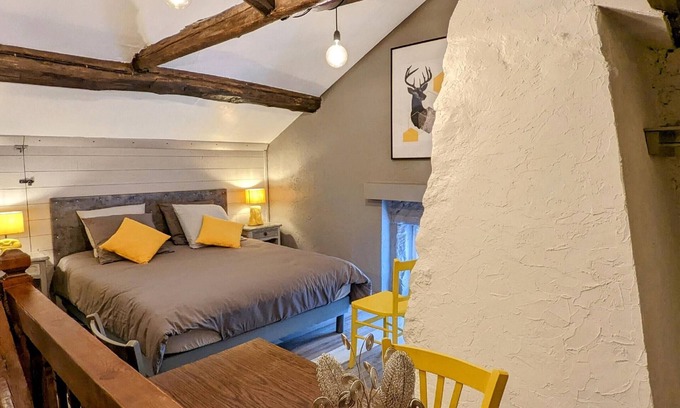 Saint-Bresson Cottage | Charming farmhouse accommodation with WIFI and parking in Saint-Bresson