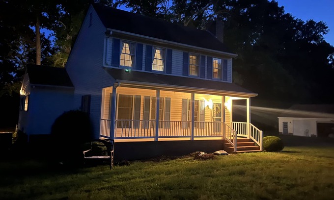 West Point Other | Charming Farmhouse on a Pond - pet friendly!