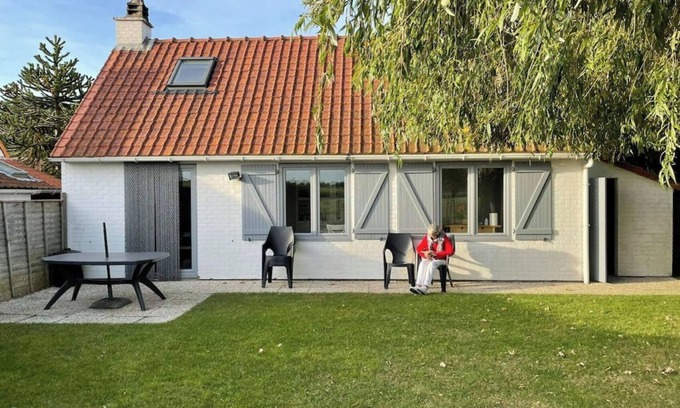 De Panne House | Charming fisherman's house with private garden