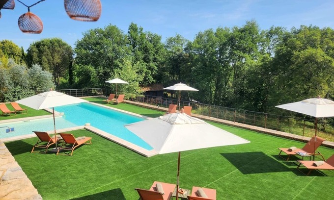 Castelnaud-la-Chapelle Cottage | Charming 2BR Gîte | Heated Pool & Terrace | Near Sarlat & Dordogne River