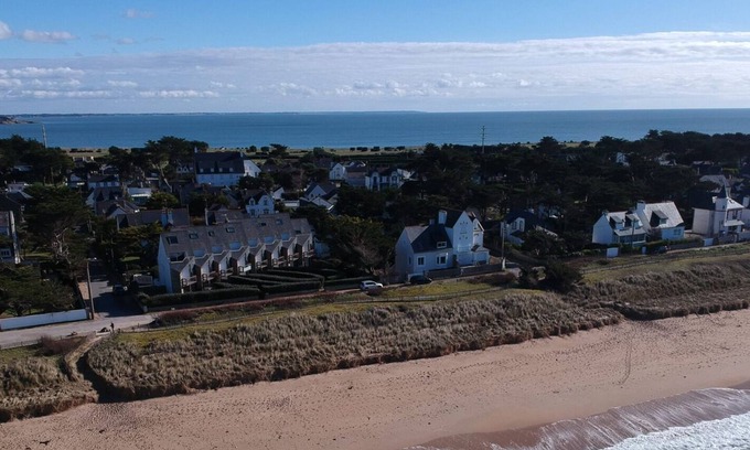 Saint-Pierre-Quiberon Apartment | Charming apartment overlooking Penthievre beach (Presqu'île Quiberon)
