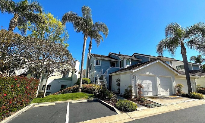 Carmel Valley Condo | Charming Furnished 2BD/2BA w/Pool&Spa! Available Nov-Dec 2025 for 3,500-3,995/m