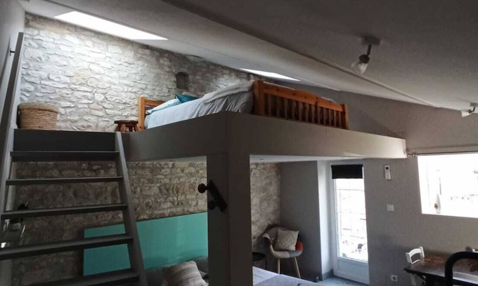 La Grimaudiere Bed & Breakfast | Charming gîte 30 min from Futuroscope