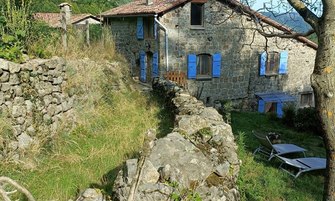 Burzet Apartment | Charming gîte studio in Ardèche verte