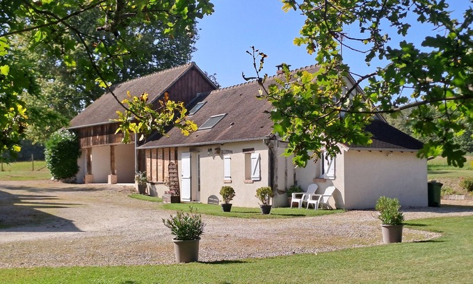 Fontaines-en-Sologne Cottage | Charming gîte, ideal for visiting Chambord Cheverny & Beauval