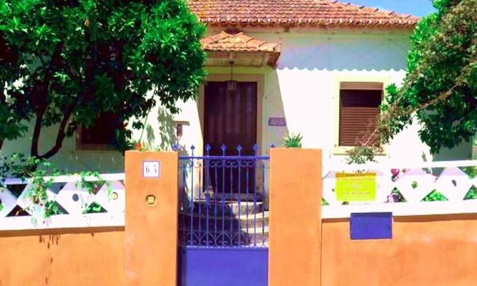 Pedrogao Grande Cottage | Charming Garden Retreat in Pedrogao Grande